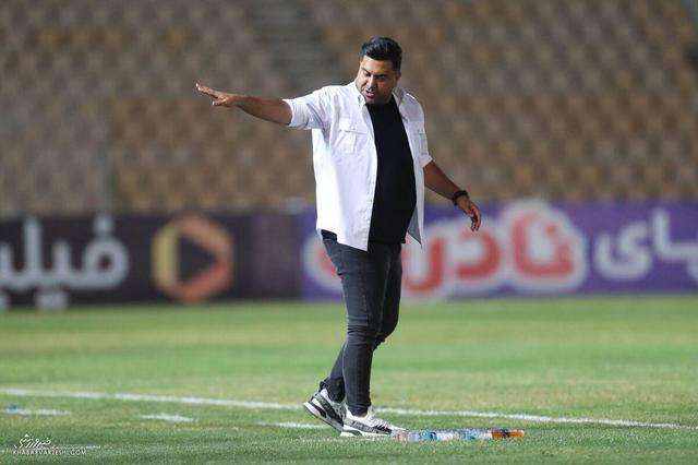 وقتی مربی لیگ برتری خاطره سرمربی بهترین تیم ملی تاریخ را زنده کرد