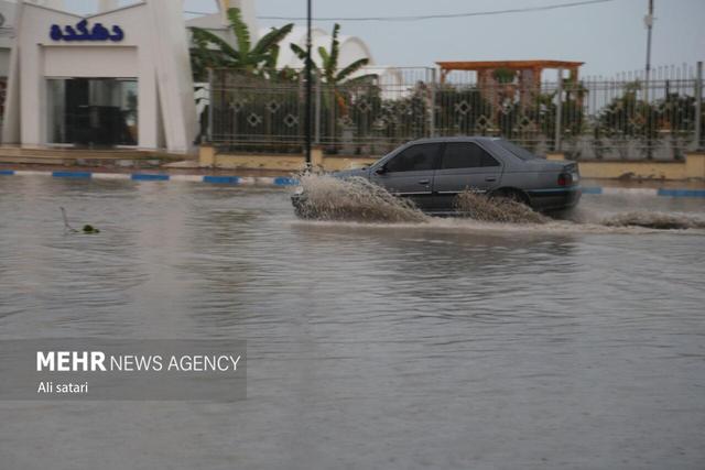 بارش باران صبحگاهی امروز در بندرکنگ