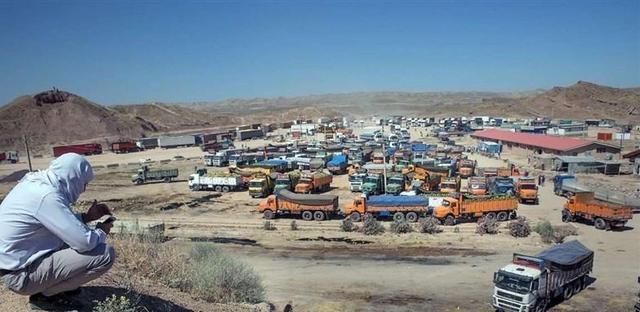 ترخیص نخستین کالای کوله‌بری از پرویزخان و ناامیدی برای قصرشیرین / محسن پروانه