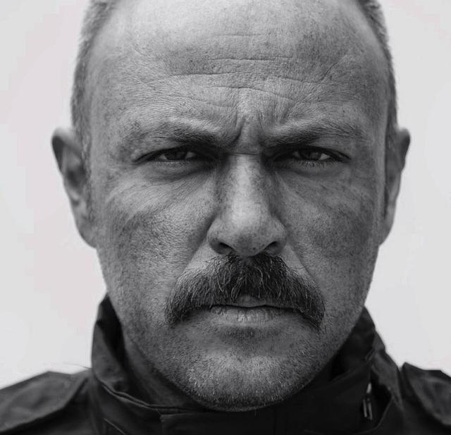 رونمایی از گریم متفاوت «علیرضا کمالی» در «سمفونی باران»