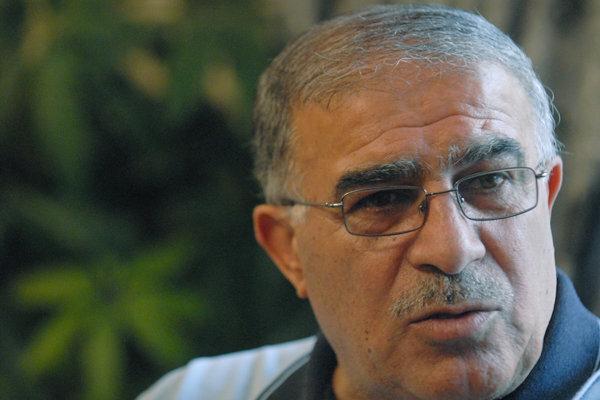 حسن روشن از خجالت ساپینتو درآمد: این مربی درجه دومی به درد استقلال نمی‌خورد!