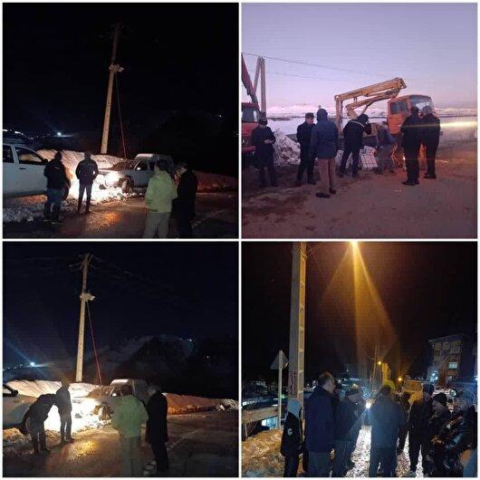 بازسازی شبکه‌های آسیب‌دیده برق در شهرستان‌های بن و سامان