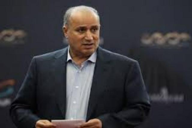 خطر تعطیلی بازی ها با سردادن شعارهای قومیتی