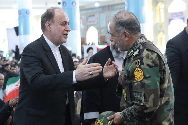 حضور نایب رییس مجلس در مراسم گرامیداشت یوم الله ۹ دی در مصلی کرمان