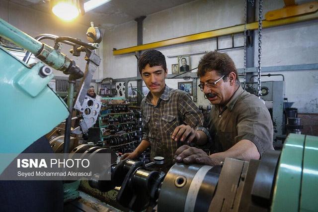 دو برنامه ویژه برای گسترش هنرستانها و تربیت نیروی ماهر