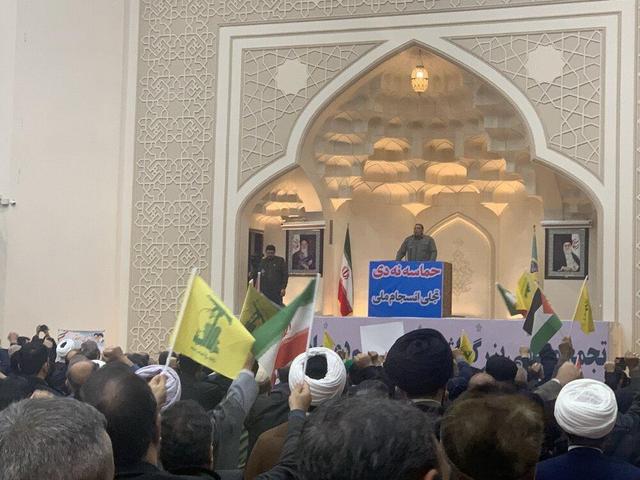 خروش مردم گرگان در گرامیداشت حماسه ۹ دی