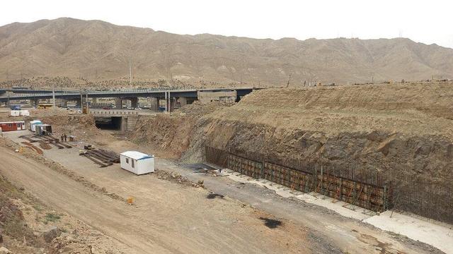 انجام تفاهم با ورزشگاه تختی برای رفع معارض آزادراه شوشتری/بهمن ماه بهره‌برداری از فاز نخست