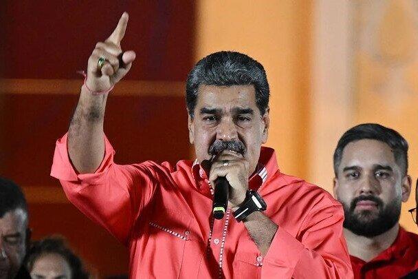 حدود ۴۳۰ هواپیمای قاچاقچیان مواد مخدر را نابود کردیم