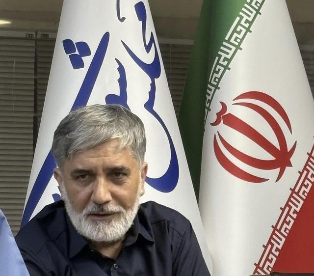 عضو کمیسیون اصل نود: وزارت نفت درباره بازنگشتن پول نفت توسط تراستی‌ها پاسخگو باشد