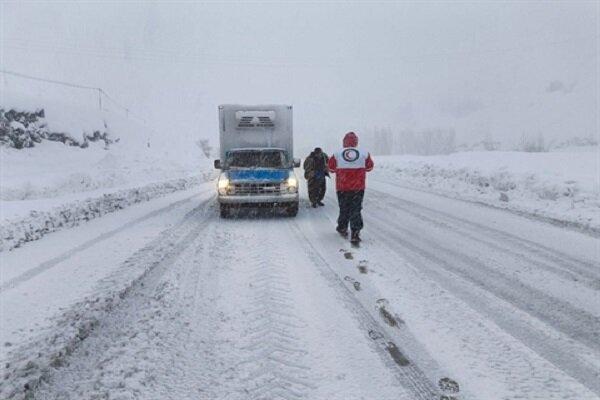 ۹ نفر در پی بارش برف و کولاک جان خود را از دست دادند