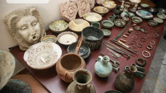 کشف ۳۰۸ اشیای تاریخی دوره هخامنشی و ساسانی در چالوس