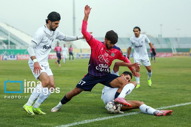 تراکتور سازی- ملوان؛ حمله به مکان سوم جدول