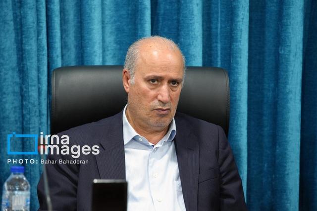 تاج: در صورت تداوم شعارهای قومیتی بازی متوقف و حتی تعطیل میشود