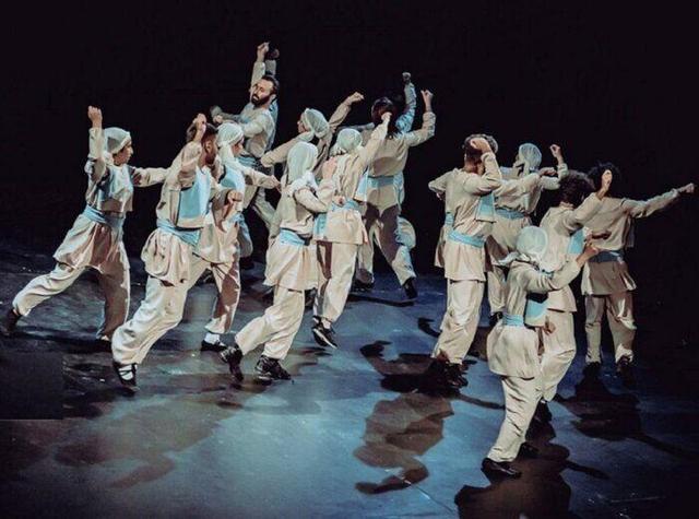 رستاخیز، روایتی نو از ایثار و شهادت