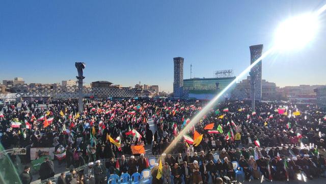 حماسه حضور و بصیرت؛ تجلی وحدت مردم تهران در ۹ دی