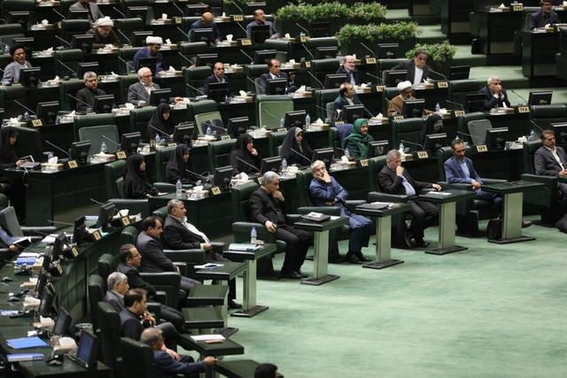 در خواست 160 نمانیده برای شفاف سازی اموال مسئولان