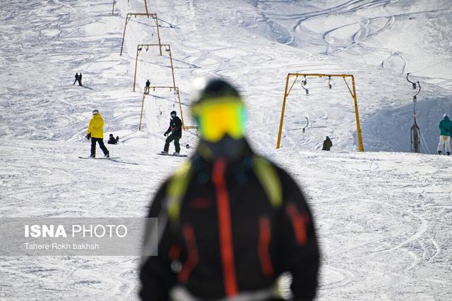 تفریحات زمستانه در دامنه رشته کوه زاگرس - شیراز