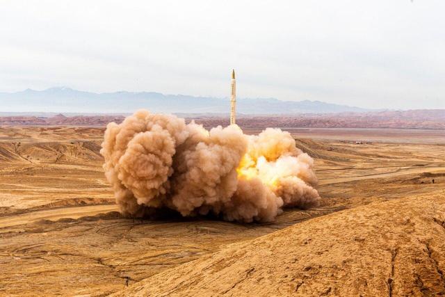 هشدار مقام عالی رتبه سپاه به اسرائیل؛ توانایی موشکی ایران را خوب می شناسید...