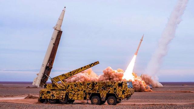 با 17 سلاح اسرائیل زن ایران آشنا شوید | چرا از تسلیحات راهبردی ایران می ترسند؟