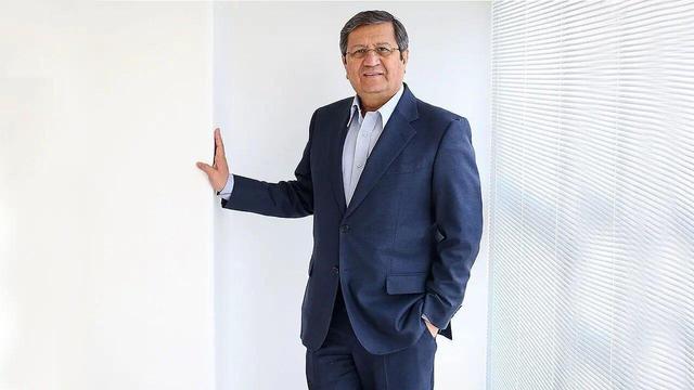 ببینید | عصبانیت و انتقاد تند ثابتی از انتصاب همتی: بازگشت ...