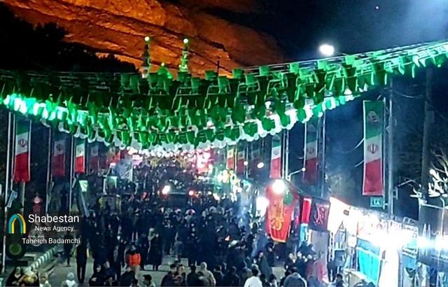 لحظاتی از شور حضور زوار در مسیر گلزار شهدای کرمان دو شب مانده به سالگرد سردار دل‌ها