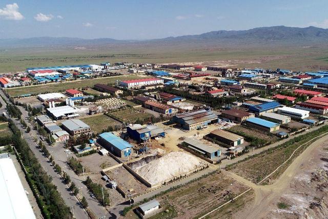 آزادسازی ۱۰ هزار مترمربع اراضی صنعتی خراسان‌شمالی برای سرمایه‌گذاری جدید