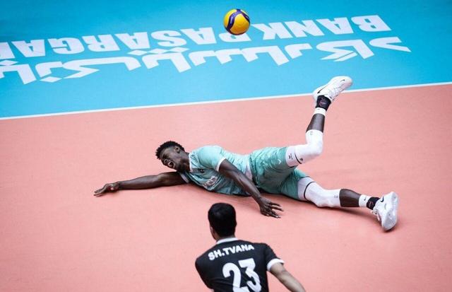 نتایج کامل هفته دهم لیگ برتر والیبال؛ ادامه صدرنشینی فولاد سیرجان و فرار پیکان از بحران