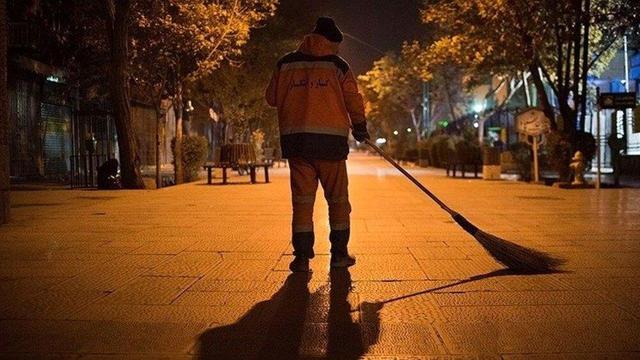 آنان که قبل از شلوغی معابر شهر تلاش صبورانه را هجی می‌کنند