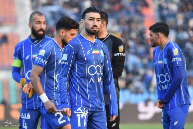 انتقاد خارجی‌های استقلال از شرایط تمرین و مسابقه