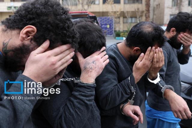 باند زورگیران تلفن همراه در مشهد متلاشی شد