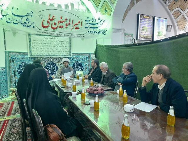  ۱۲ هزار نفر در شمال استان اصفهان معتکف می‌شوند