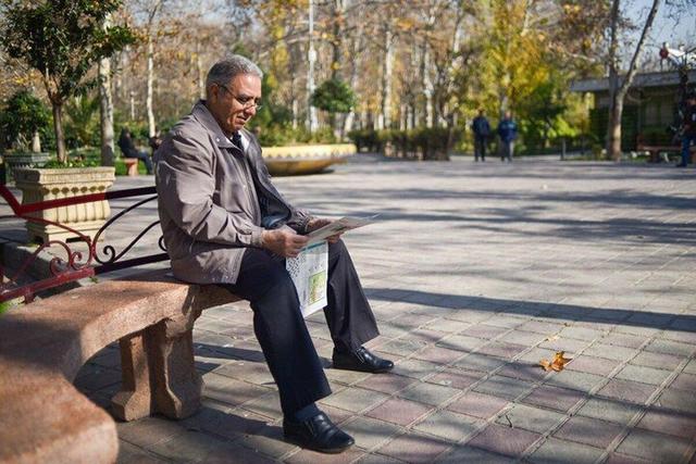 از یارانه نقدی تا واریز سود سهام عدالت؛ حساب بازنشستگان در دی‌ماه ۴ بار شارژ می‌شود