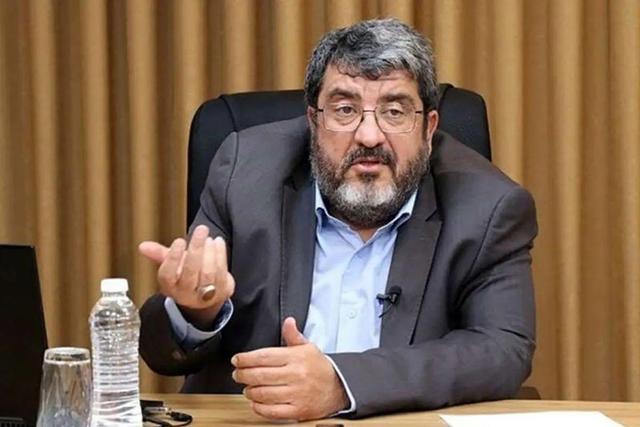 چهره نزدیک به جلیلی: برآورد ۵۰۰ کشته مانع حمله امریکا به ایران می‌شود