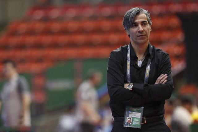 وحید شمسایی: عادل فردوسی‌پور را دوست دارم؛ اگر آن کار ریا بود، خدا به کمرم بزند