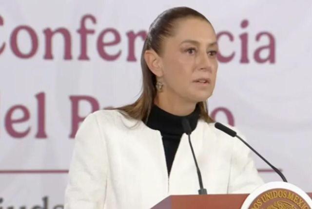 قطع سخنرانی رئیس جمهور مکزیک به دلیل وقوع زمین لرزه شدید + فیلم