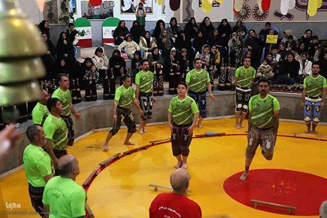 مراسم جشن میلاد حضرت امام علی(ع) در سالن ورزشی زورخانه شهرستان اهر