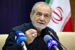 پزشکیان: ملتی که مصمم و متحد باشد تسلیم آمریکا و اسرائیل نمی‌شود