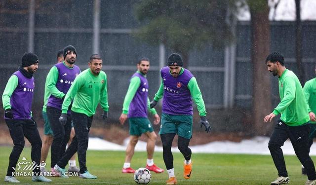 ویدیو| پرسپولیس زیر باران برای قهرمانی استارت زد