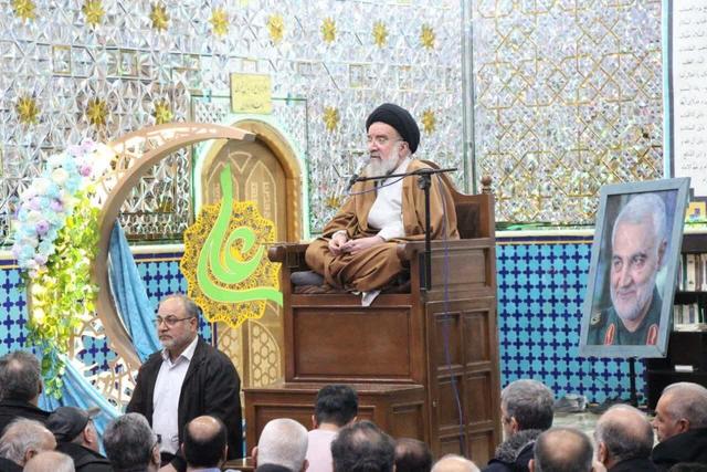 خاتمی: دشمن با بهانه‌سازی نمی‌تواند نور اسلام را خاموش کند