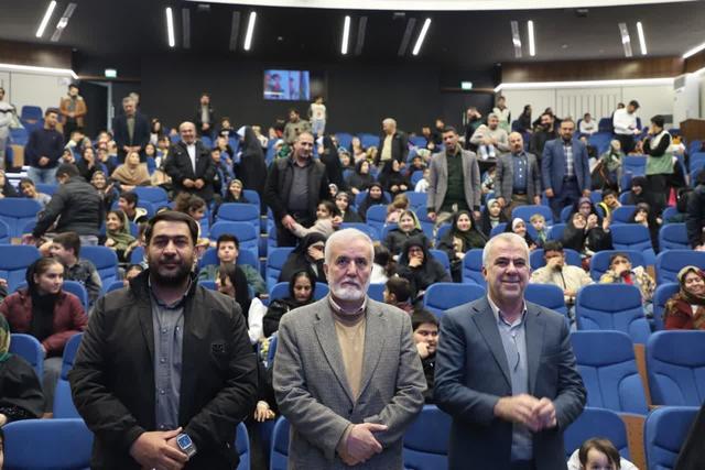 برگزاری گردهمایی «خانوادههای امید» با محوریت فرزندآوری در شیراز