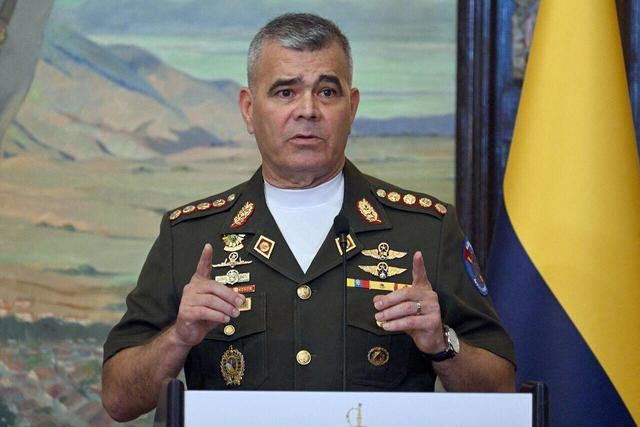 وزیر دفاع ونزوئلا جلوی ترامپ ایستاد: مقاومت خواهیم کرد +ویدیو