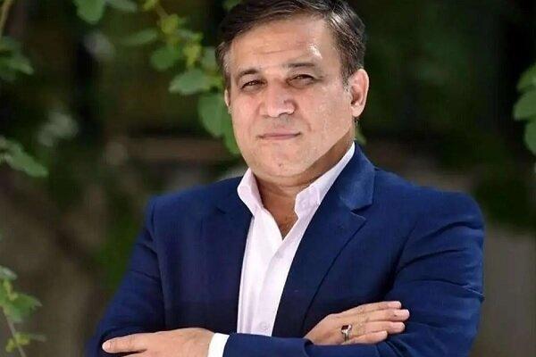 تاجرنیا: به رضاییان، آزادی و جلالی حق میدهم