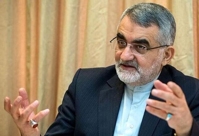 عضو کمیسیون امنیت ملی : ترامپ غلط هایش را تکرار کند ضربات ایران سنگین تر و سخت تر خواهد بود