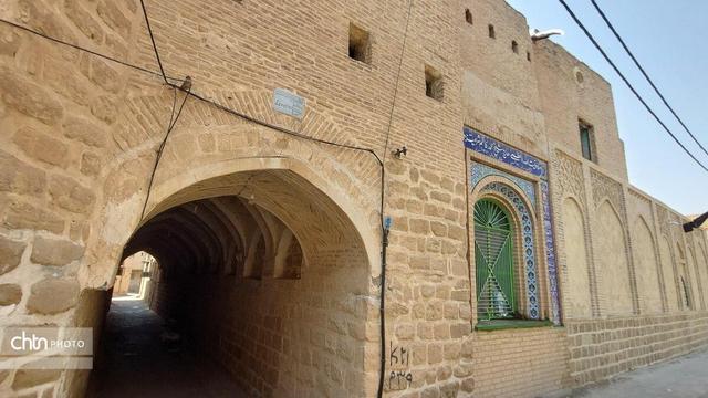 خوزستان طلایی است که زیر غبار مانده / شوش و شوشتر گنجینه‌هایی هستند که هنوز درست دیده نشده‌اند