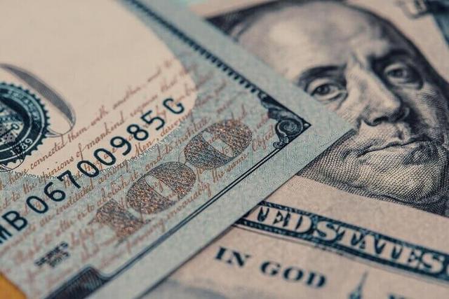 قیمت دلار بازار آزاد امروز یکشنبه ۱۴ دی ۱۴۰۴