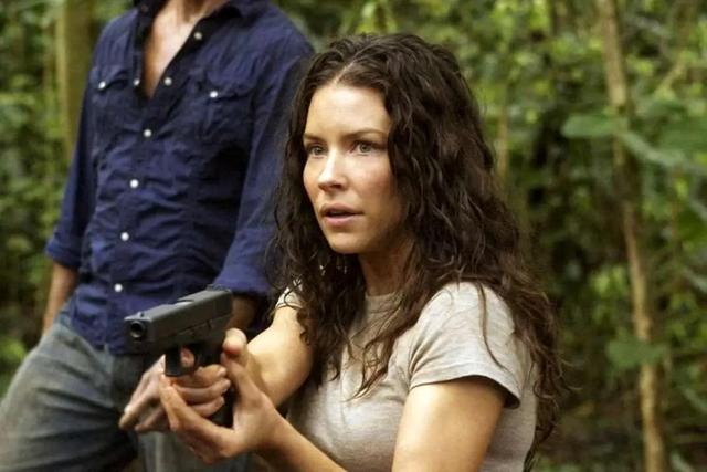 بازیگر سریال لاست ضربه مغزی شد