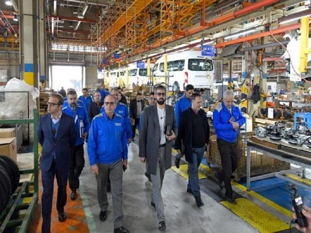 حمایت از بخش خصوصی متضمن موفقیت صنعت خودرو خواهد بود