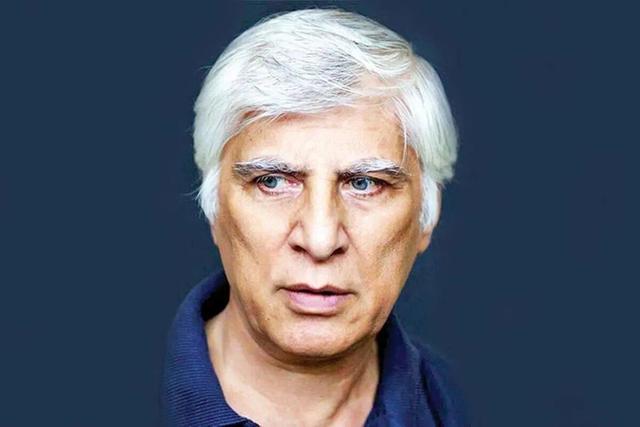 قاب خاص از مزار بهرام بیضایی | عکس