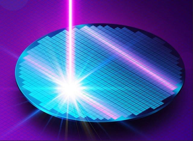 پیچیده‌ترین ساخته دست بشر/ ماشین ۴۰۰ میلیون دلاری که اقتصاد هوش مصنوعی به آن وابسته است