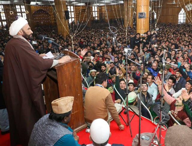 برگزاری مراسم سالروز میلاد حضرت علی(ع) در مساجد شهرهای پاکستان